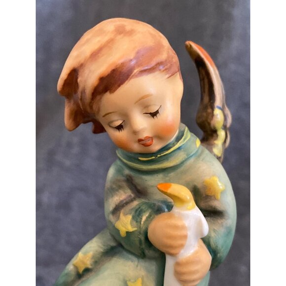 VTG Goebel Hummel Figurine Heavenly Angel Holding Candle 21/0 Missing Bee TMK-6 - Picture 2 of 8
